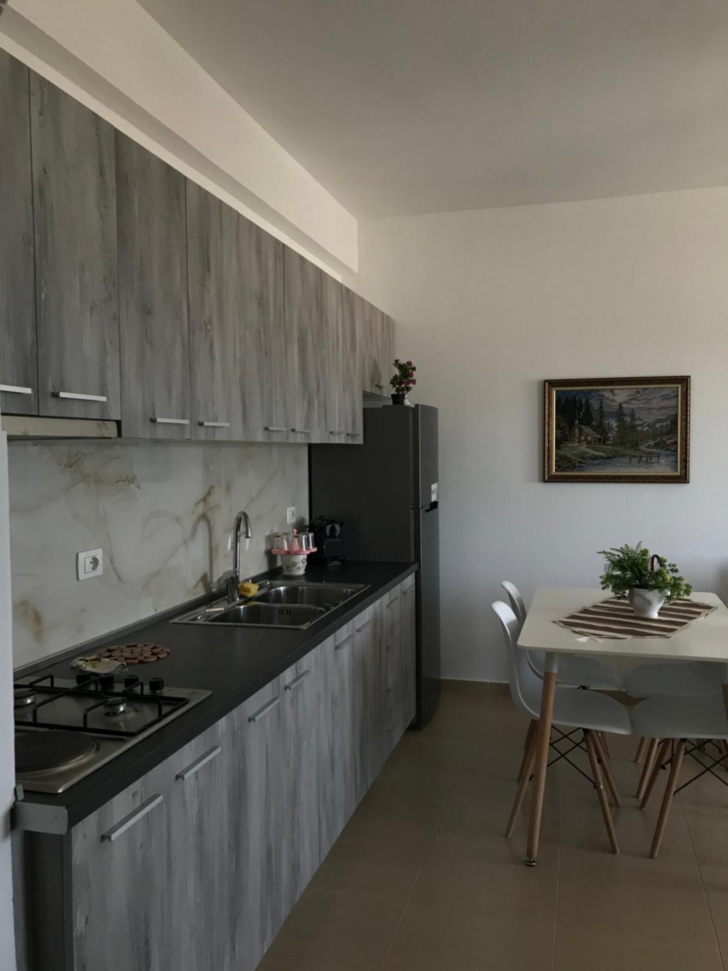 Corazon Guest House Vlorë 外观 照片