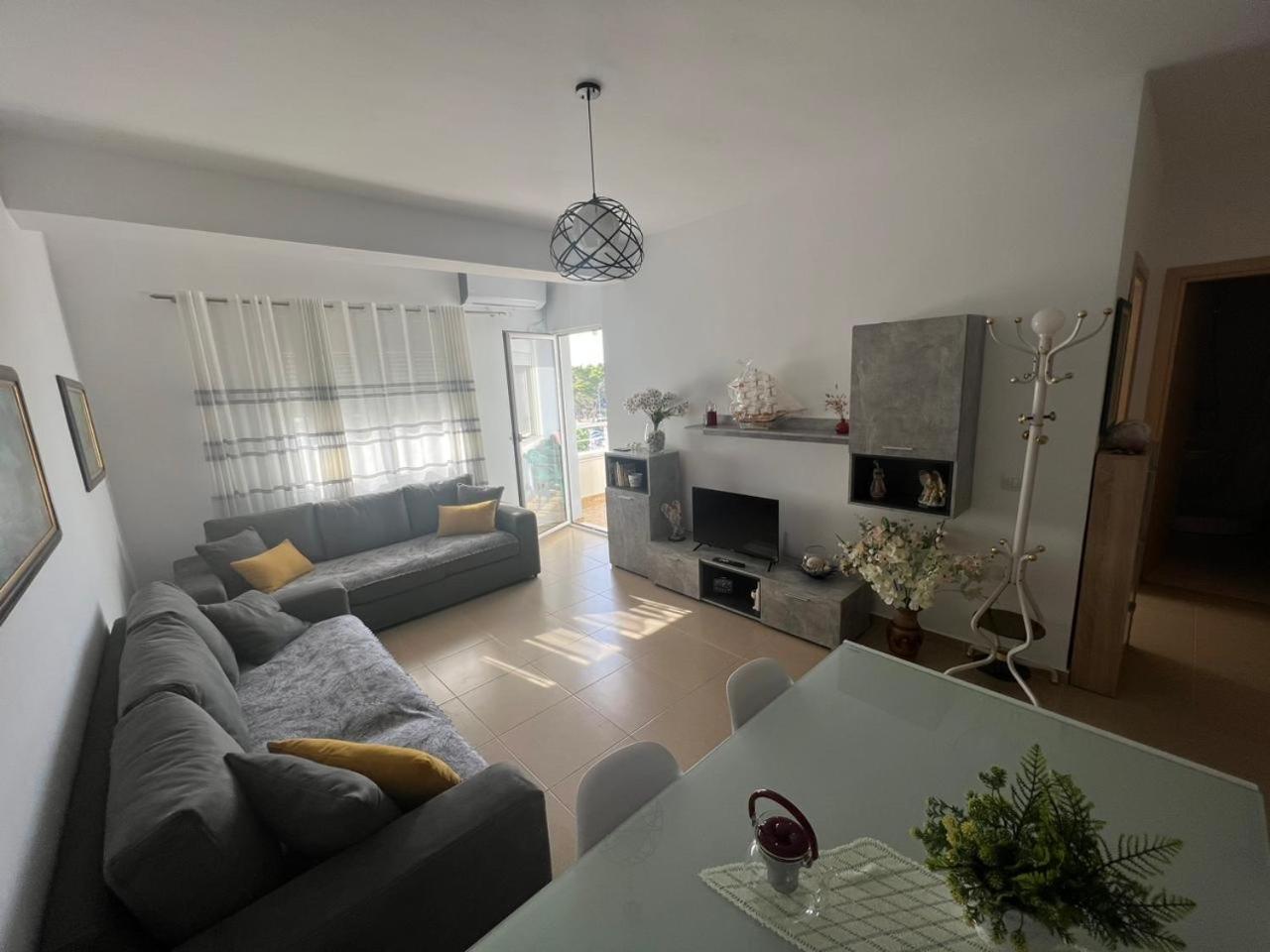 Corazon Guest House Vlorë 外观 照片